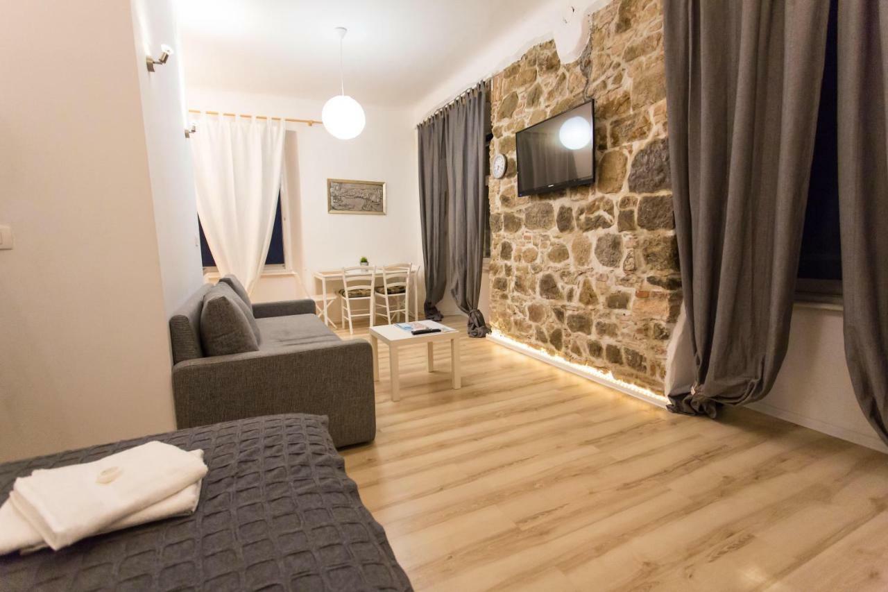 Apartment Stara Vrata Rijeka Exterior foto